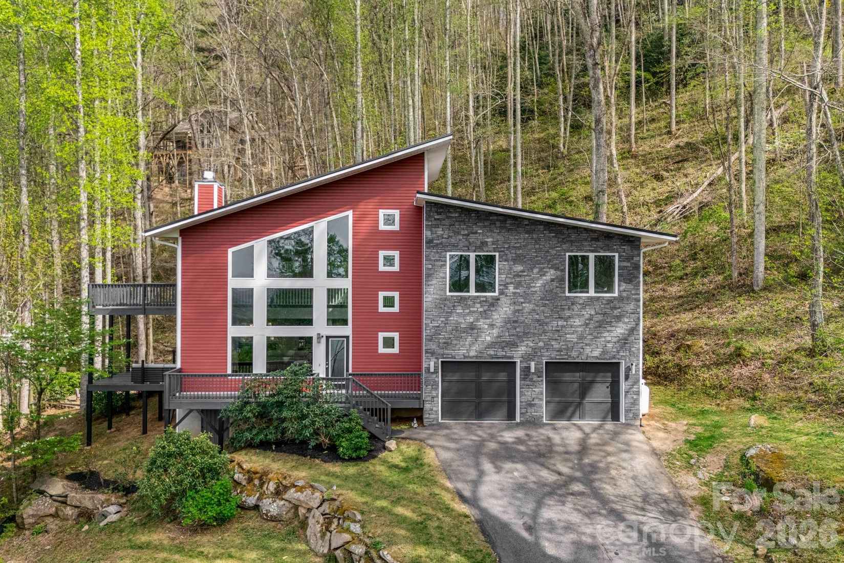 35 Chesten Mtn Dr  