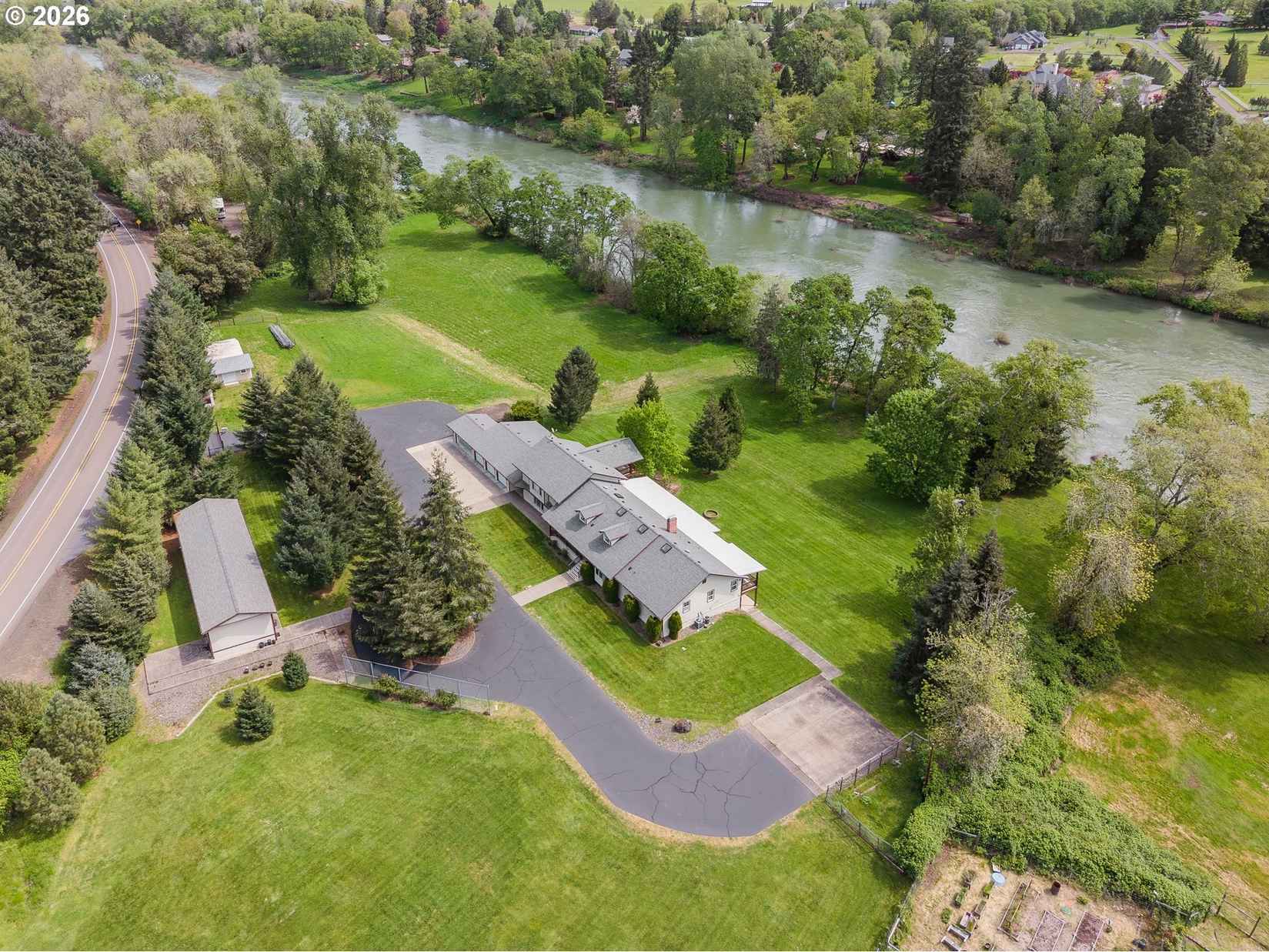 3782 DEL RIO Rd  