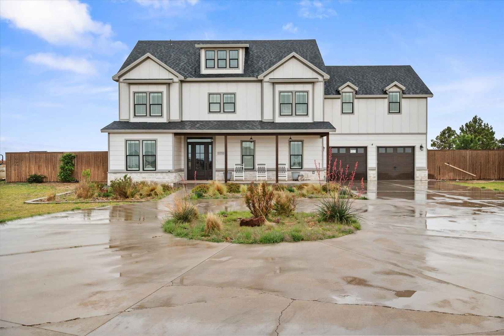 303 Texas Country Dr  