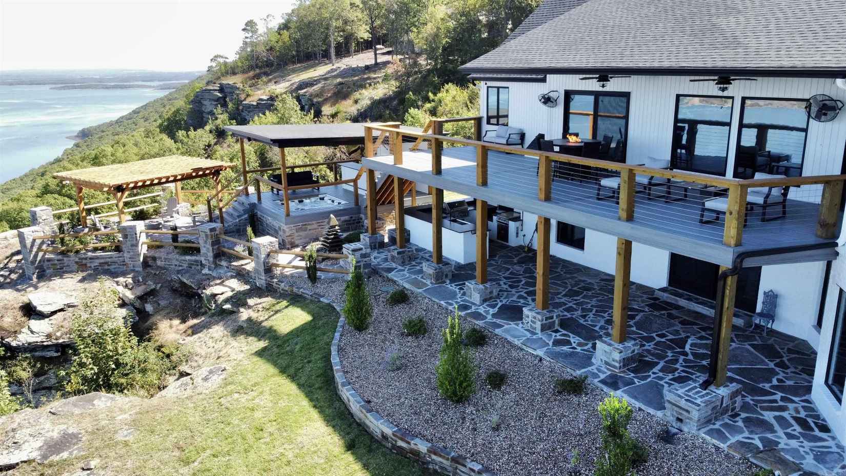 2187 Diamond Blf Rd  