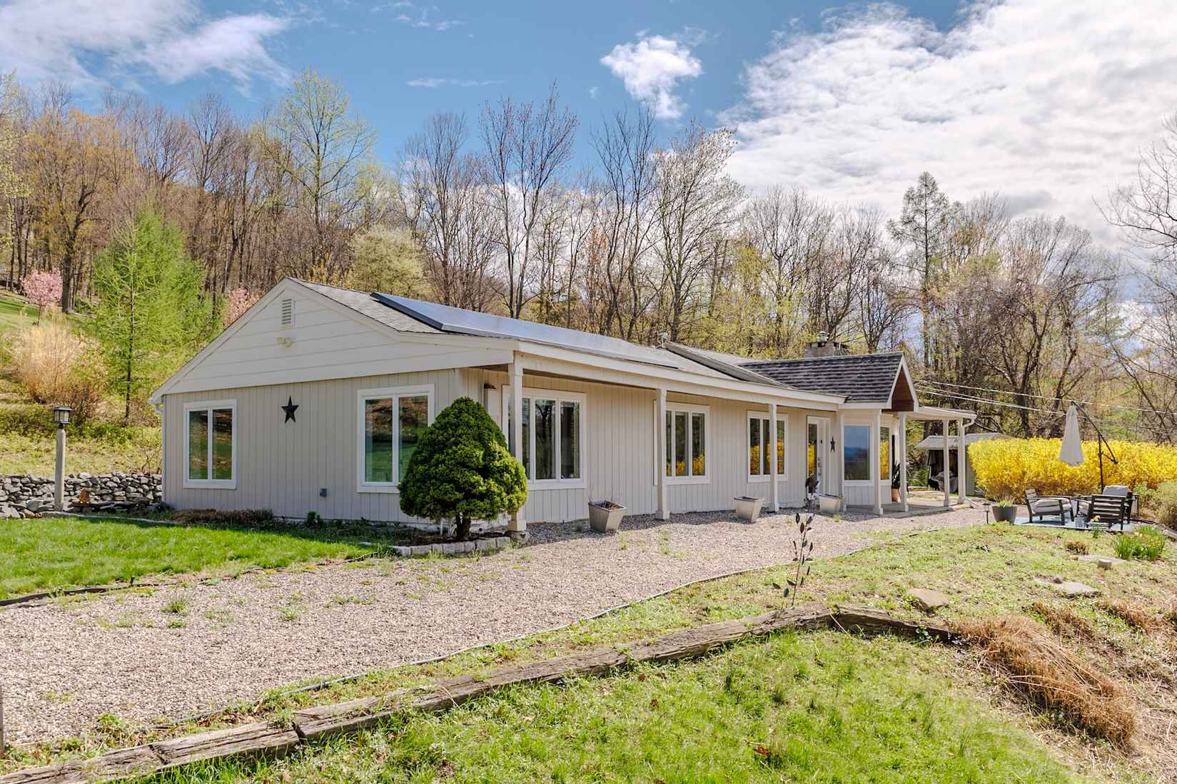 8 Horizon Rd  