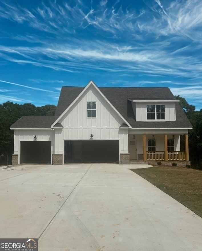 348 Pinewood Dr  