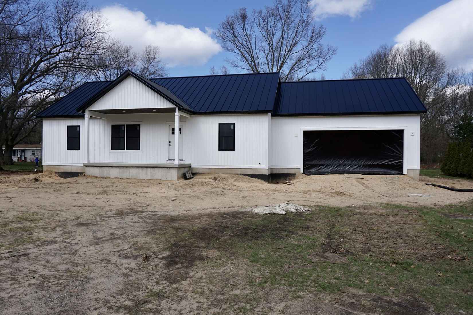 2336 Macarthur Rd  
