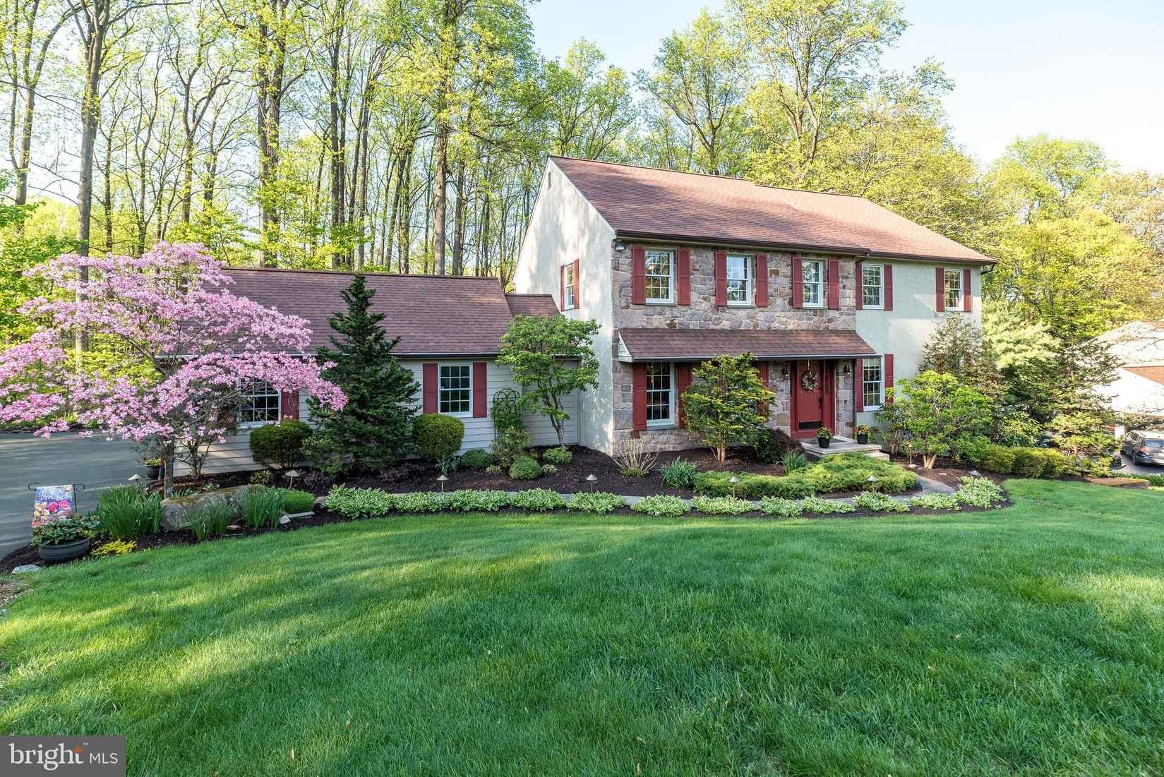 1813 ALYSSA Ln  