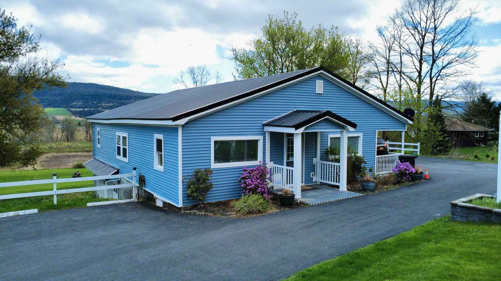 2596 State Rte 145  