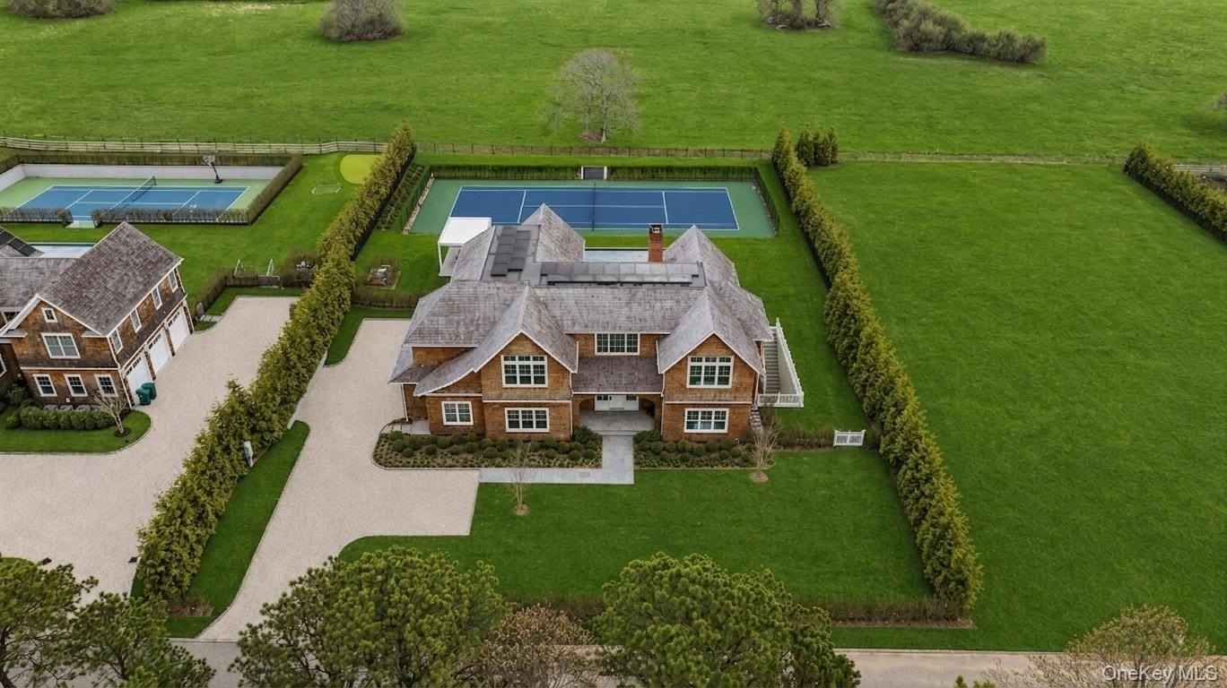 450 Seven Ponds Towd Rd  