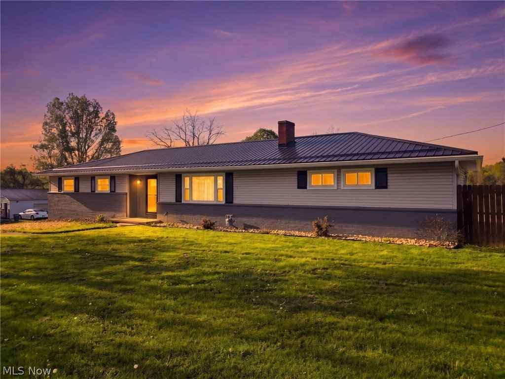 2445 Chandlersville Rd  