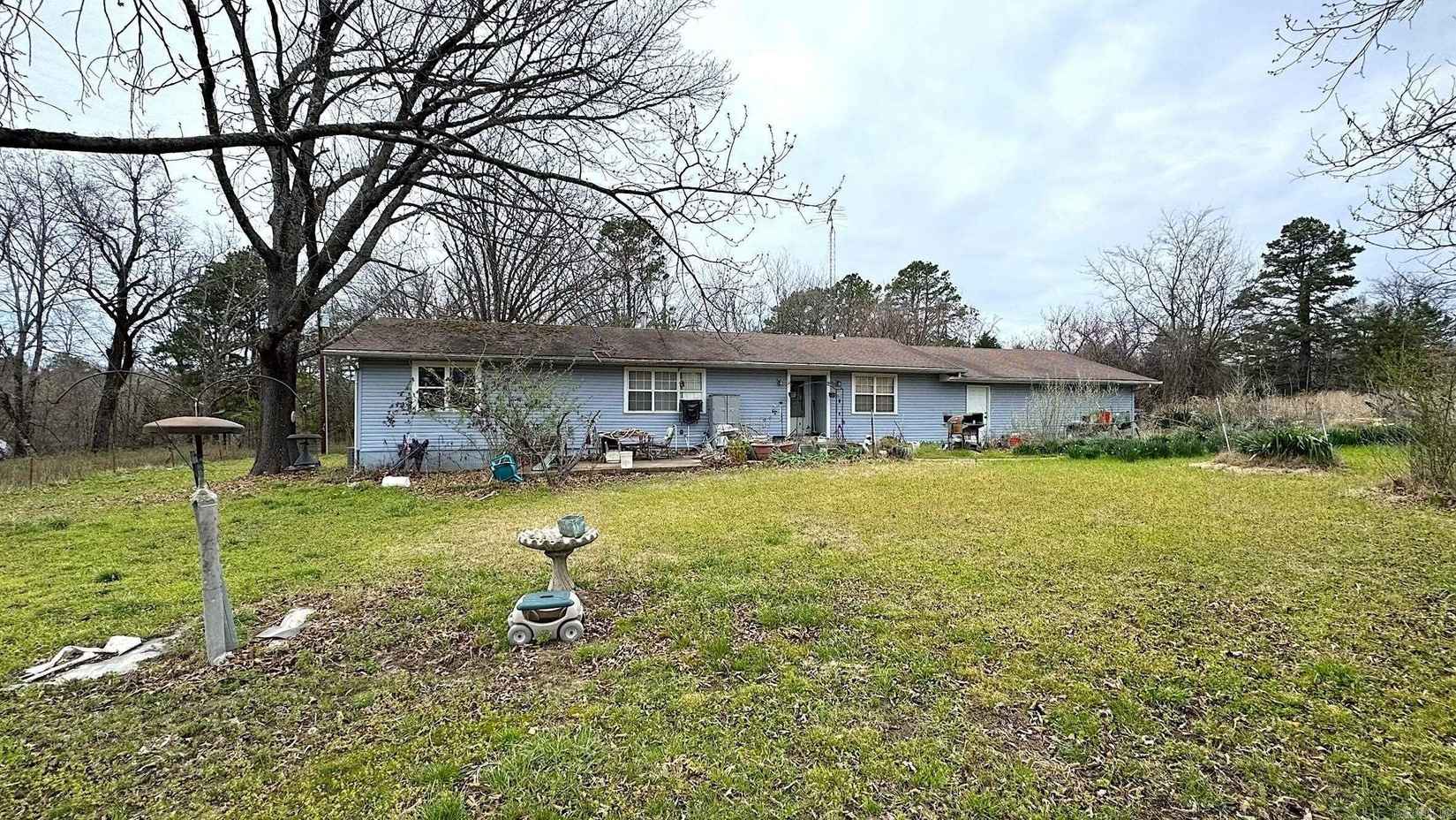 437 County Rd 262  