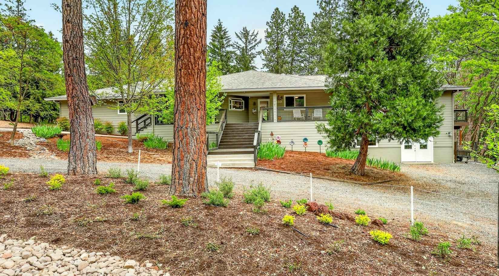 1230 Westmont Dr  