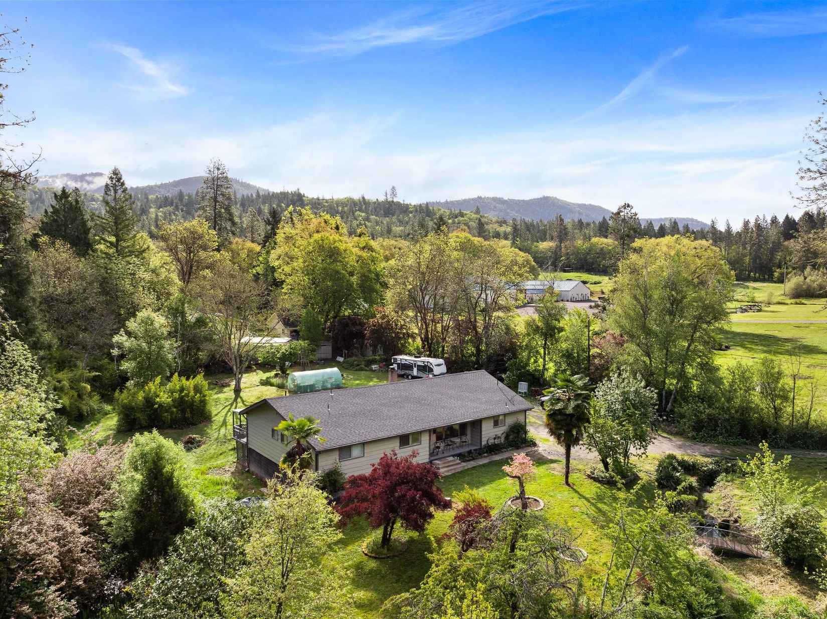 4255 Williams Hwy  