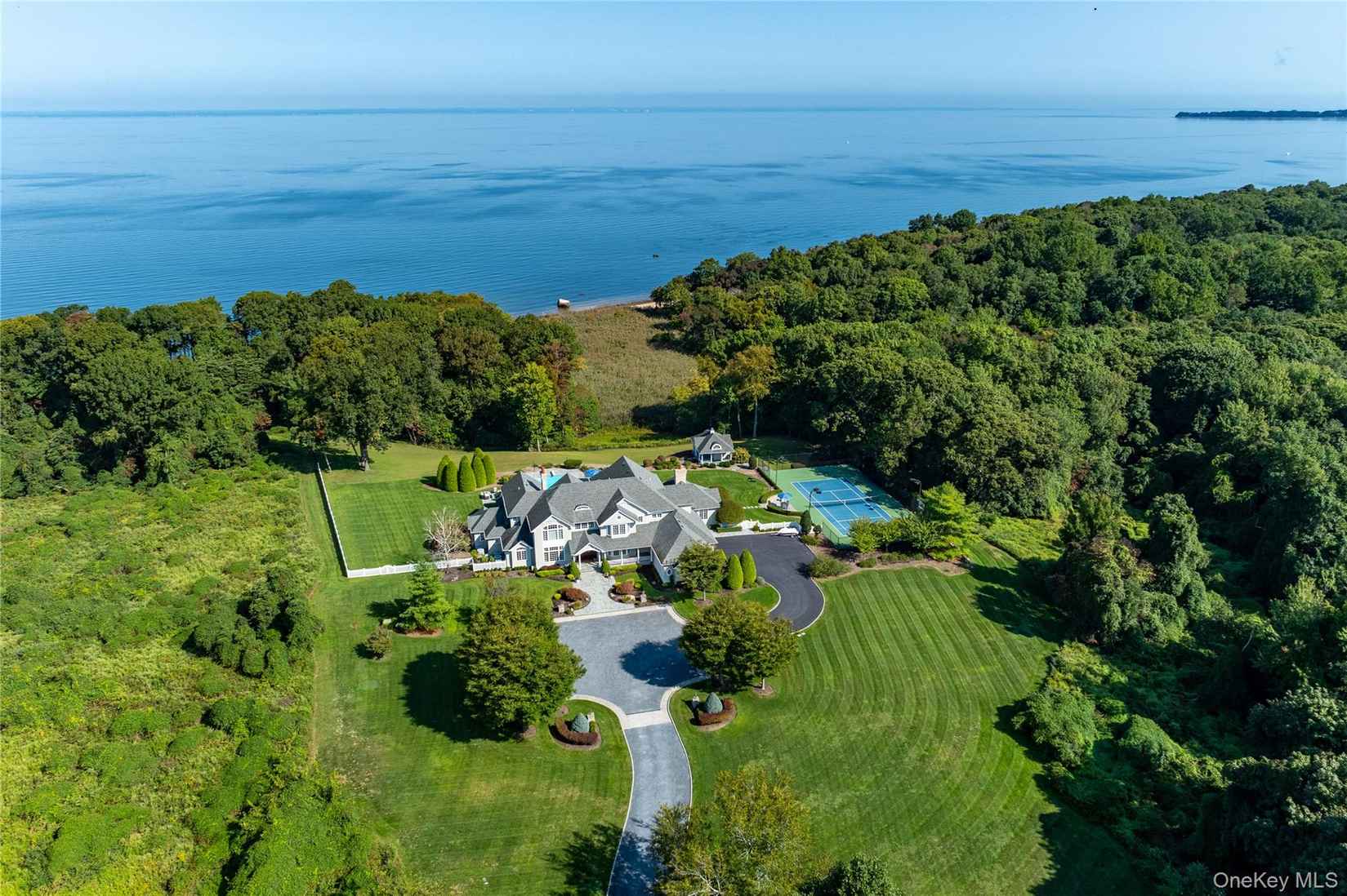 697 Short Beach Rd  