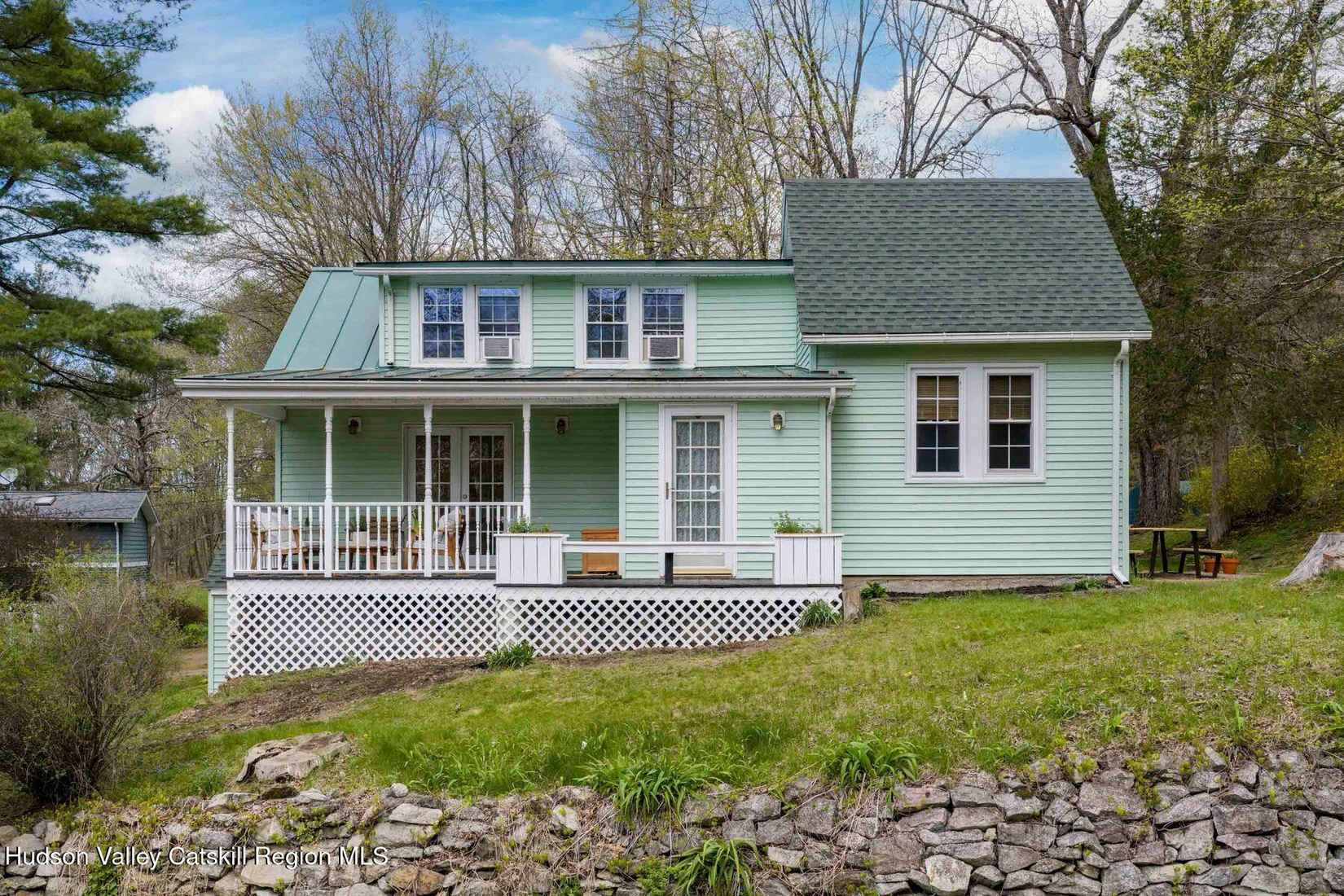 452 Mountain Rd  