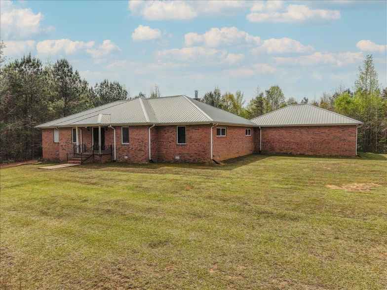 462 Twin Vly Rd  