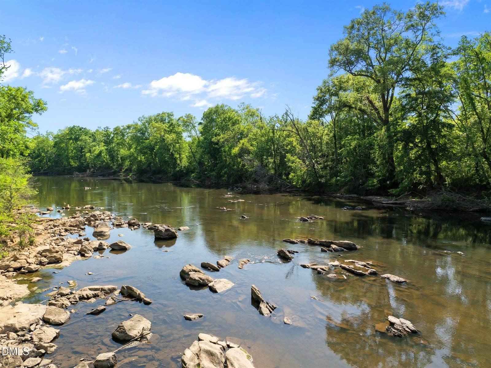 668 Windsor Rd  