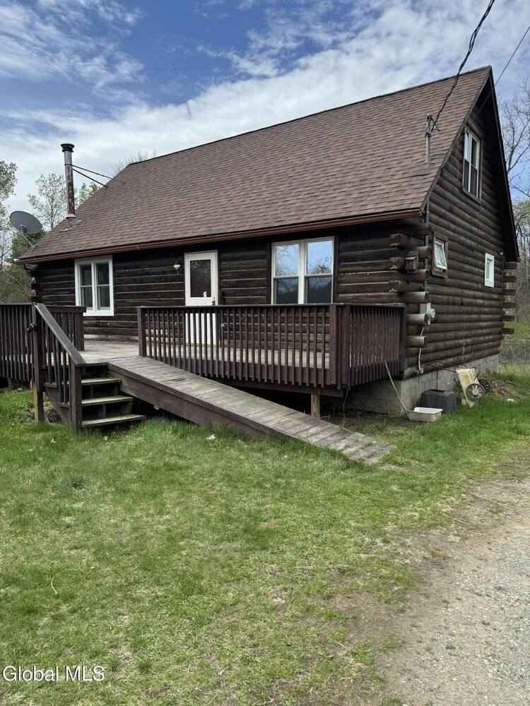 885 S Schodack Rd  