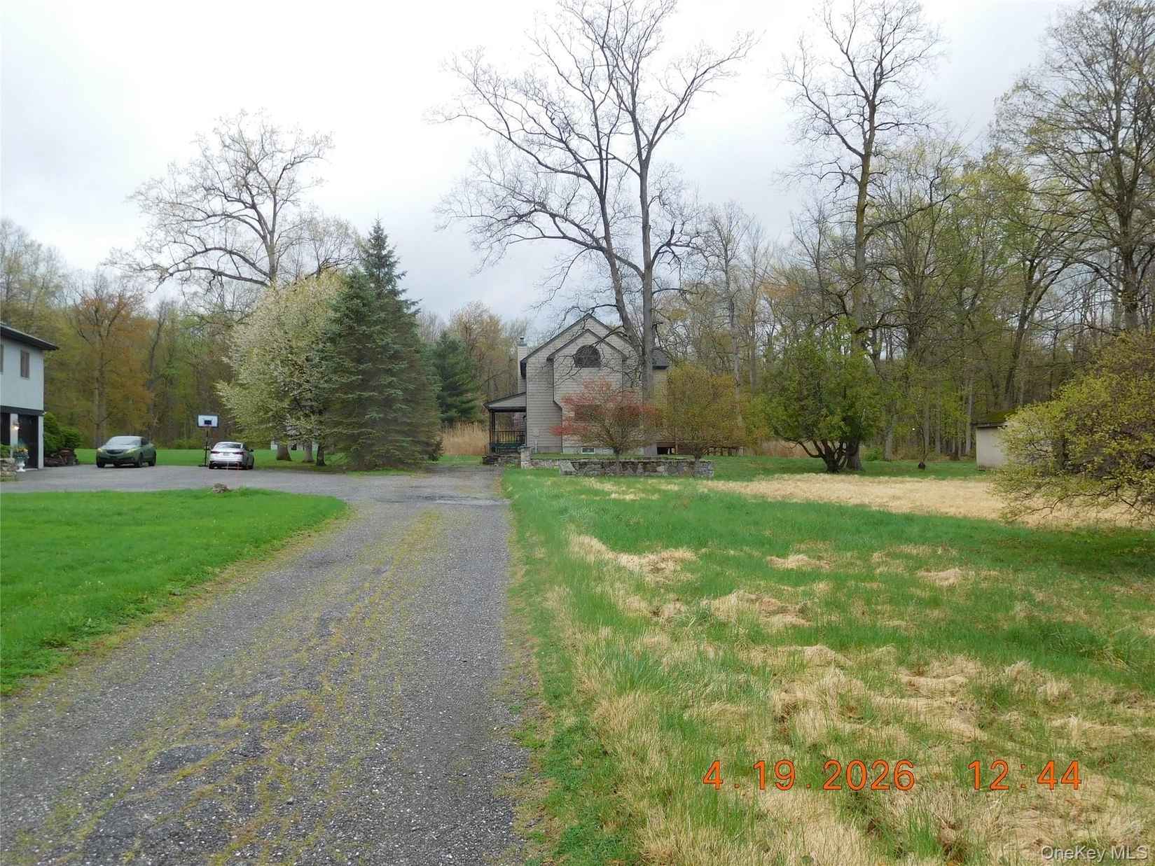 6 Brookside Ln  