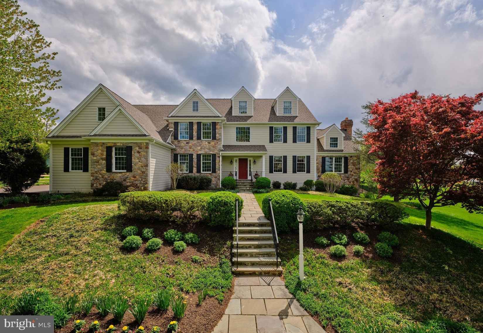 1300 SACKETTSFORD Rd  