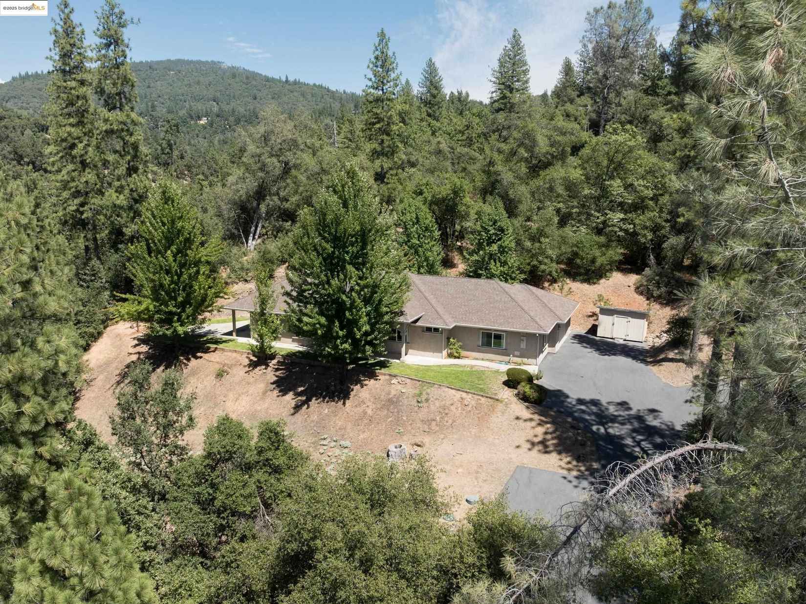 20245 N Tuolumne Rd  