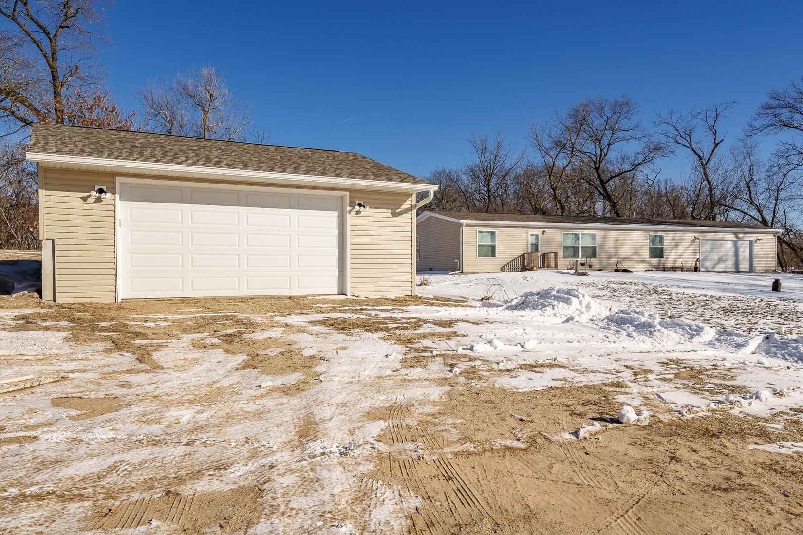 11447 S County K Rd K  