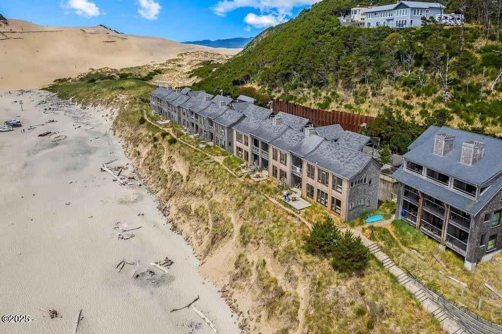 33000 Cape Kiwanda Dr Unit 13  