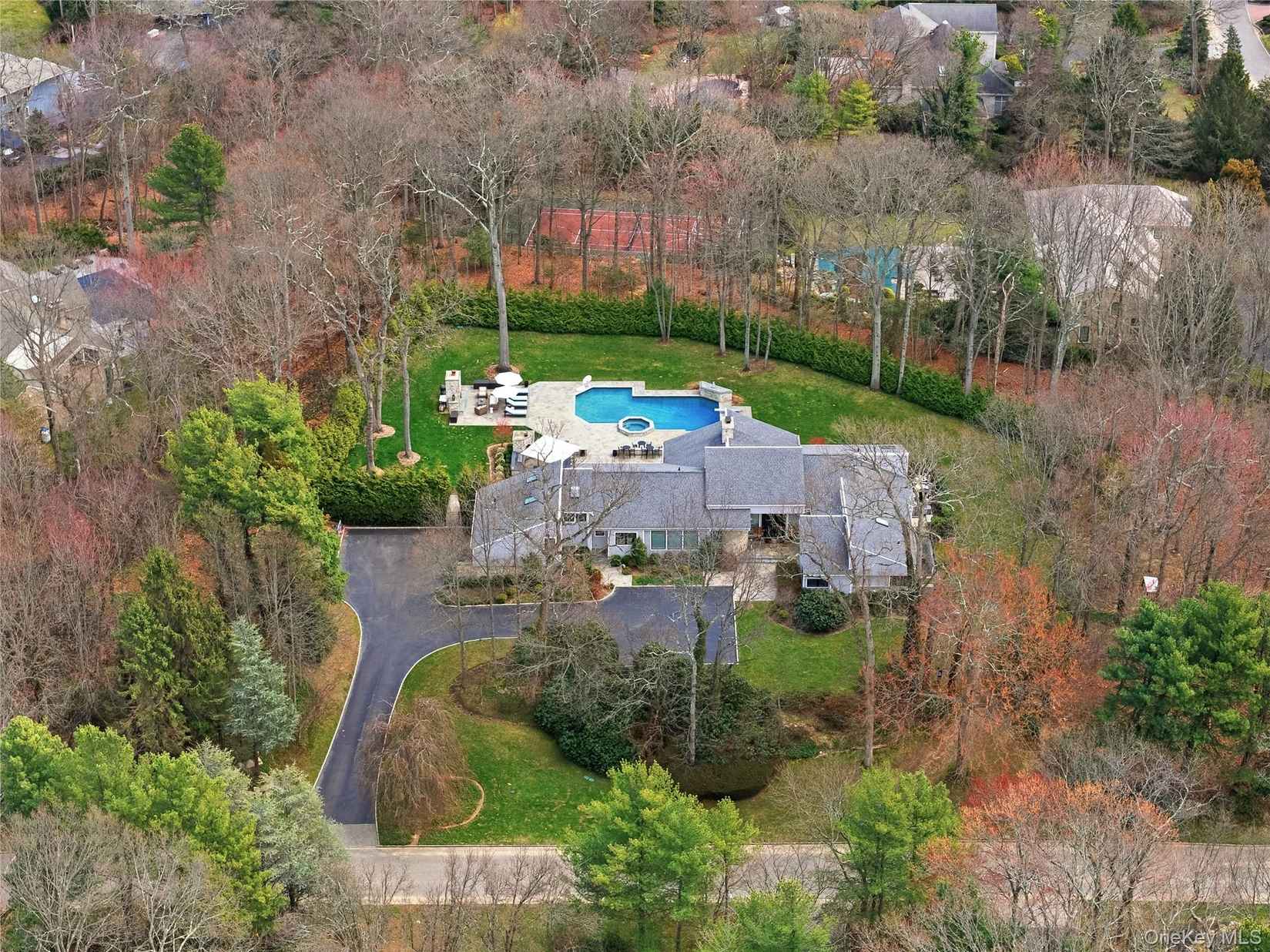 50 Tall Oak Cres  