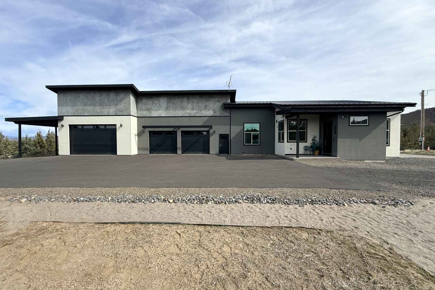 6182 SE Davis Loop  