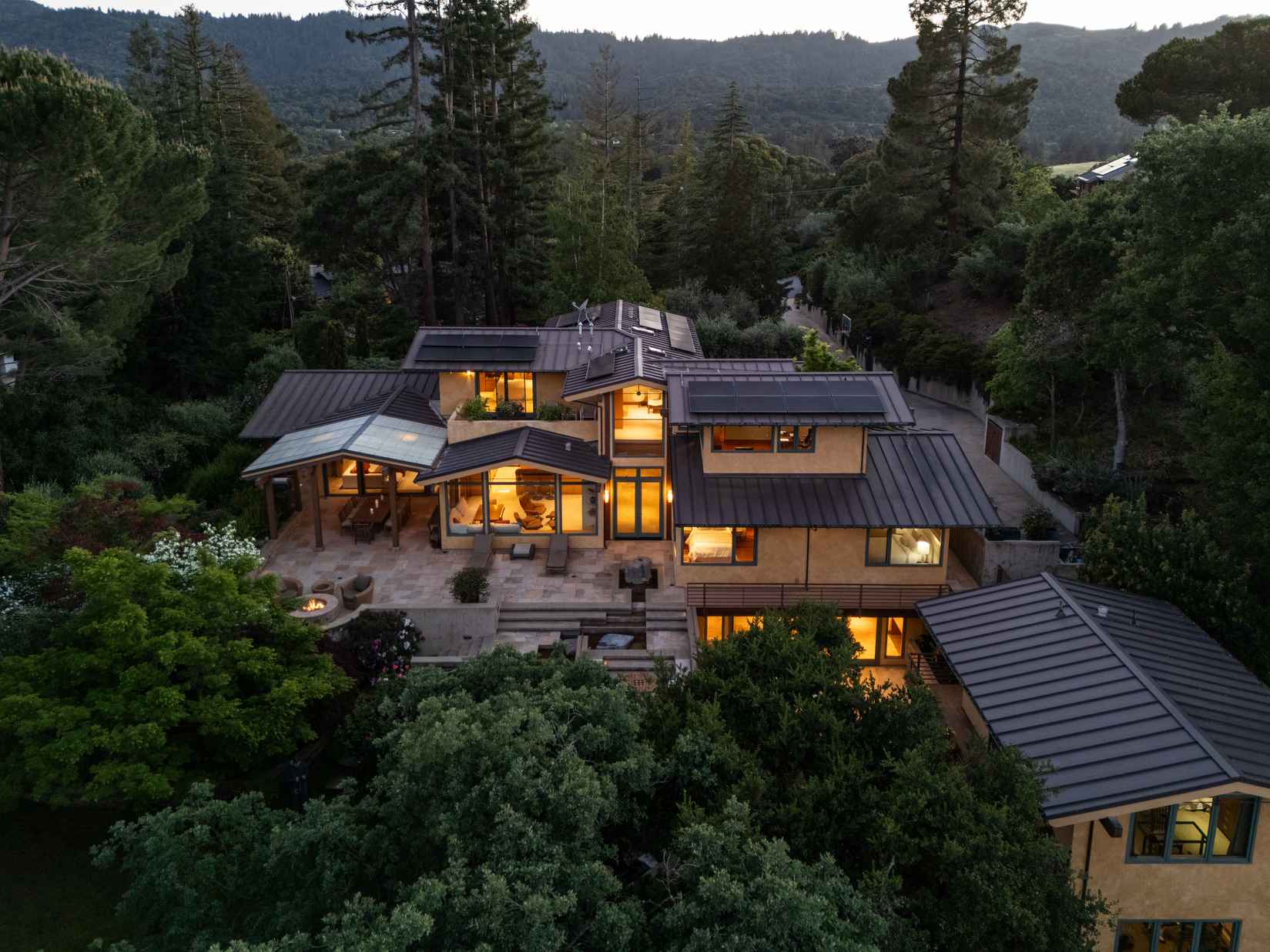 56 Hillbrook Dr  