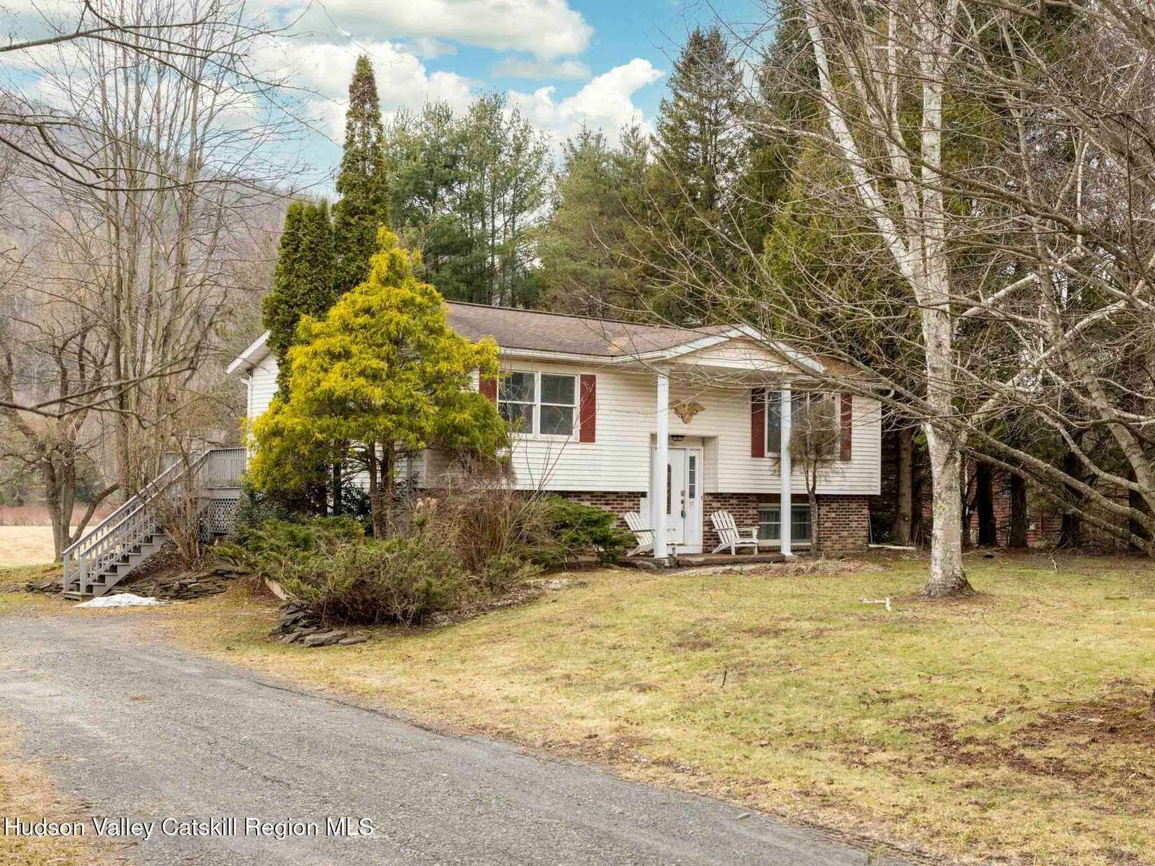 97 Carrington Rd  