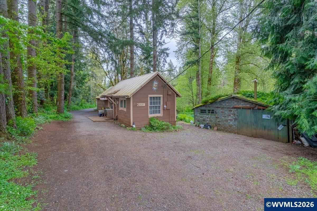 10125 Edmunson Dr SE  