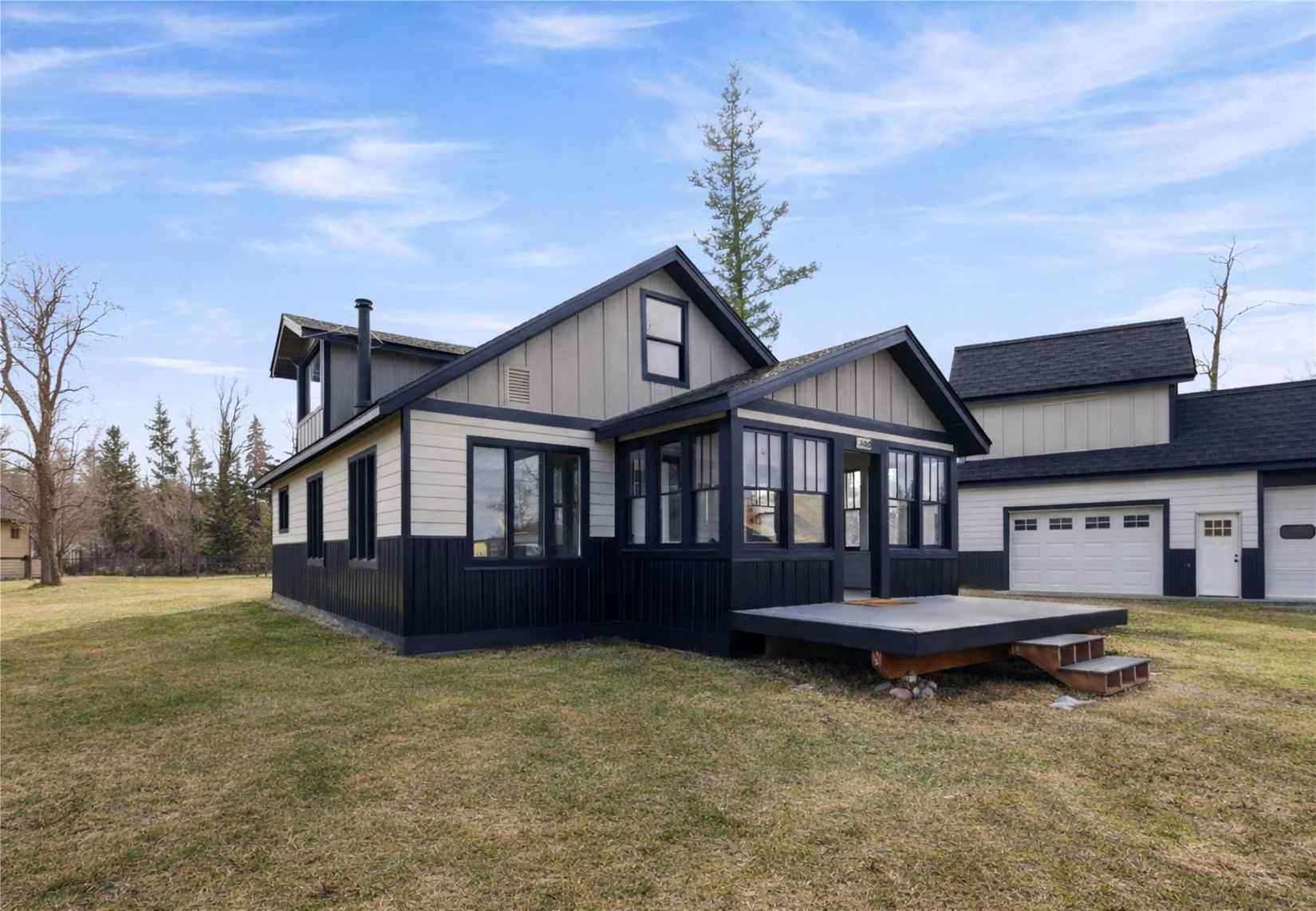446 Vly Dr  