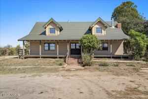 2935 Clark  