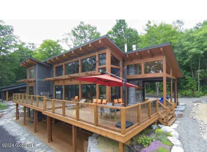 326 Dickinson Hill Rd  
