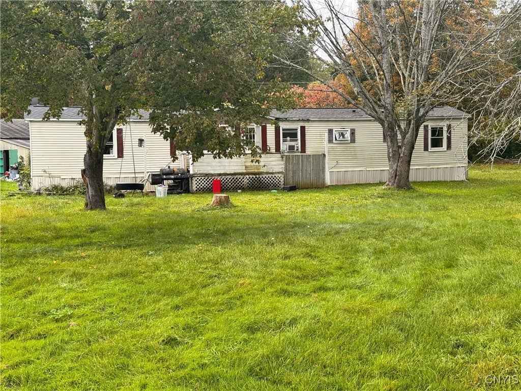 23 Ostrander Dr  