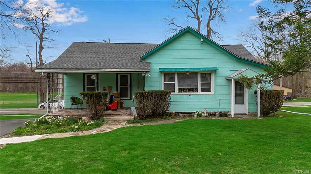 82 Lake Ave  