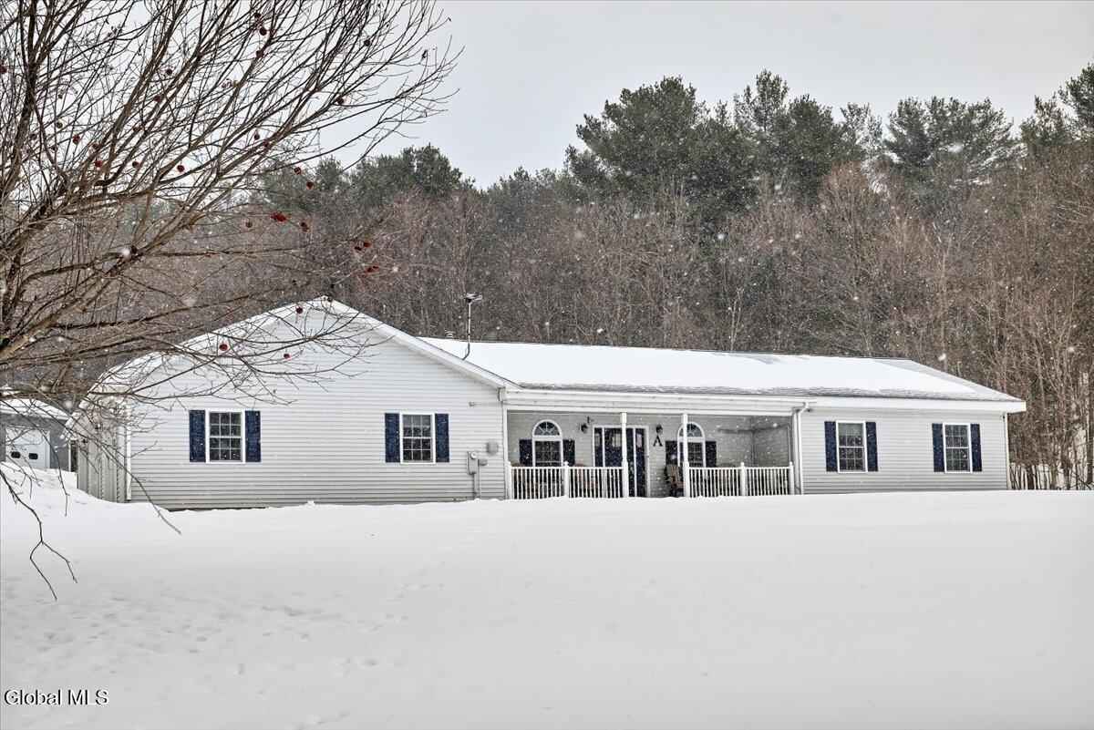 1276 Holcombville Rd  
