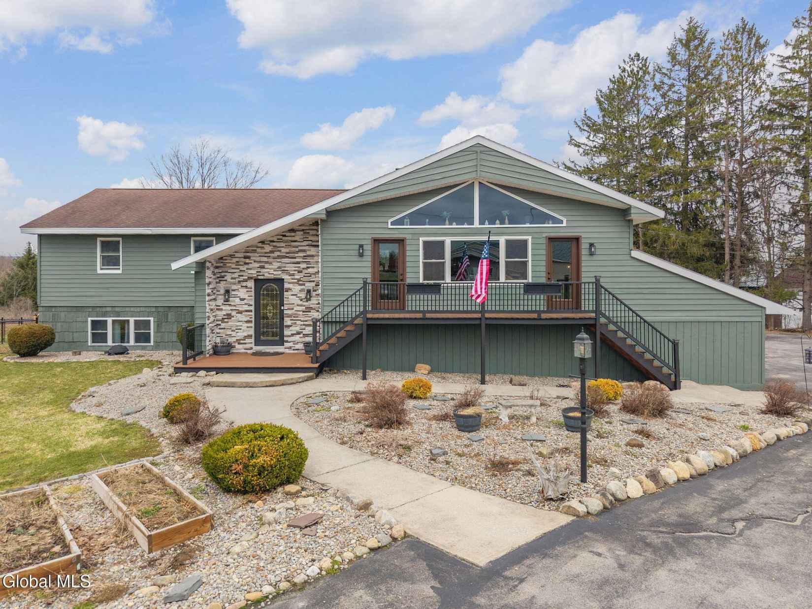 212 Spencer Rd  