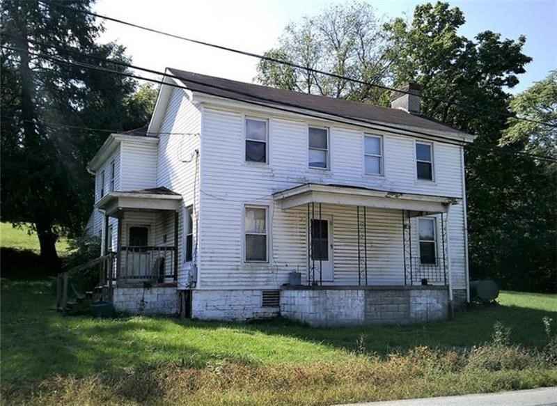 1746 Grange  