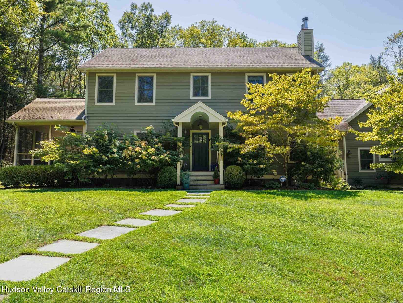 9 Estate Rd  
