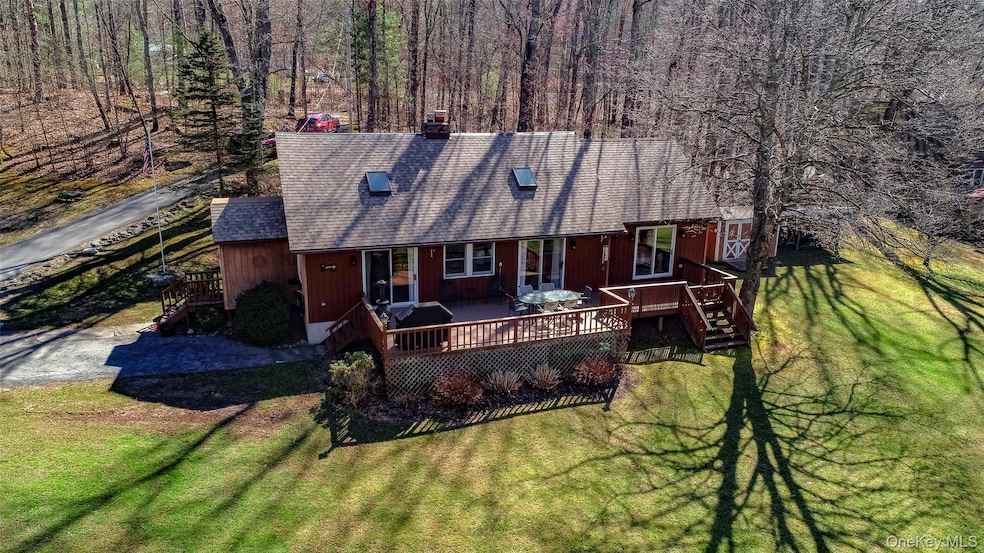 19 ARROWHEAD Ln  