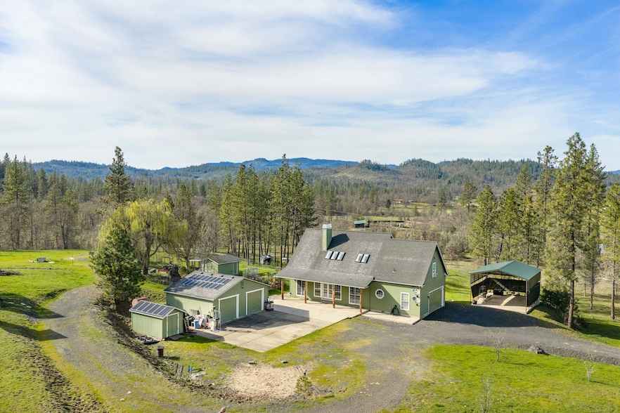 10060 Butte Falls Hwy  