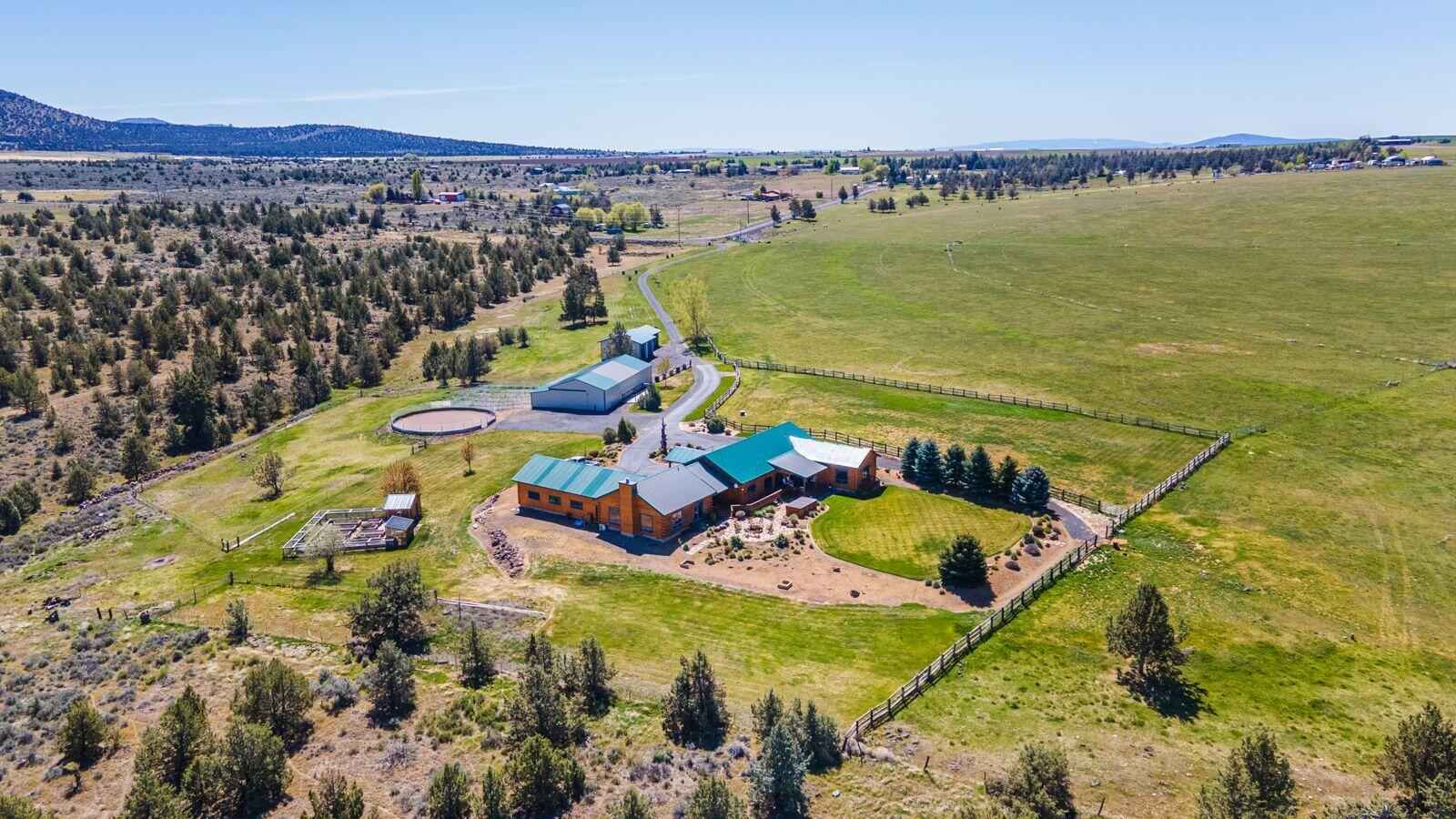 10000 SW Lyons Dr  