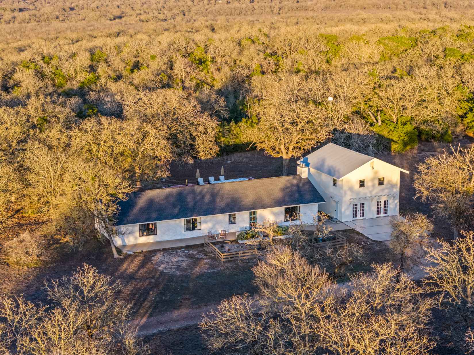 510 Thousand Oaks Dr  