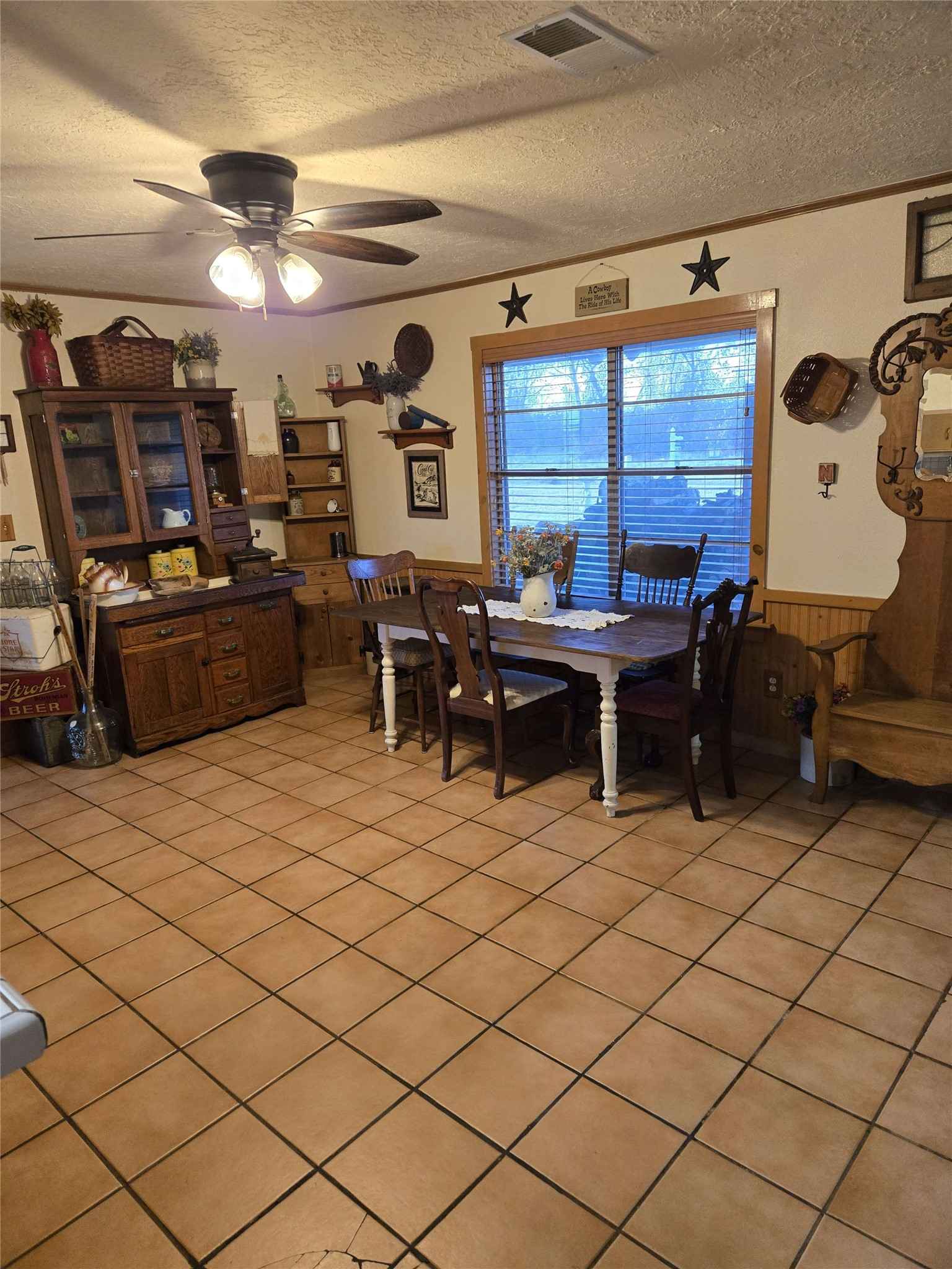 4450 Greenbriar Rd  