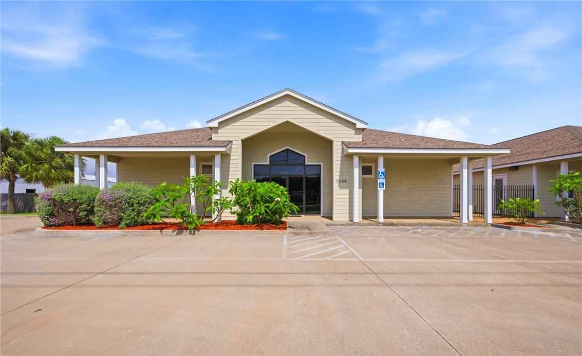 2248 Flour Bluff Dr  