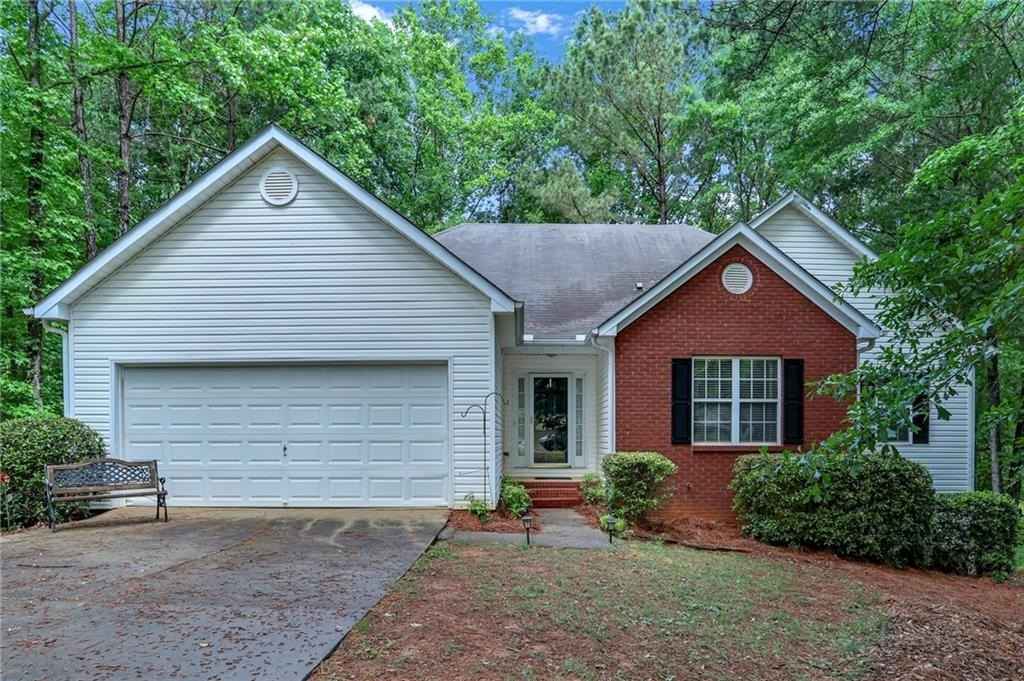 237 Clearwater Dr  