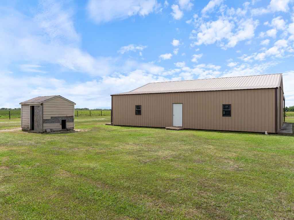 955 County Rd 385  