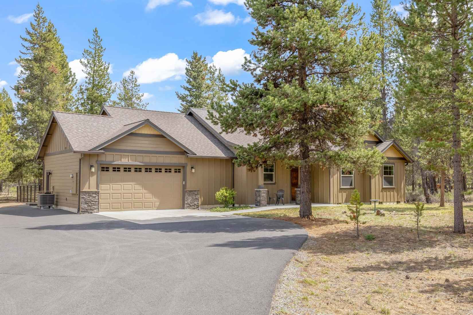 55130 Prong Horn Dr  