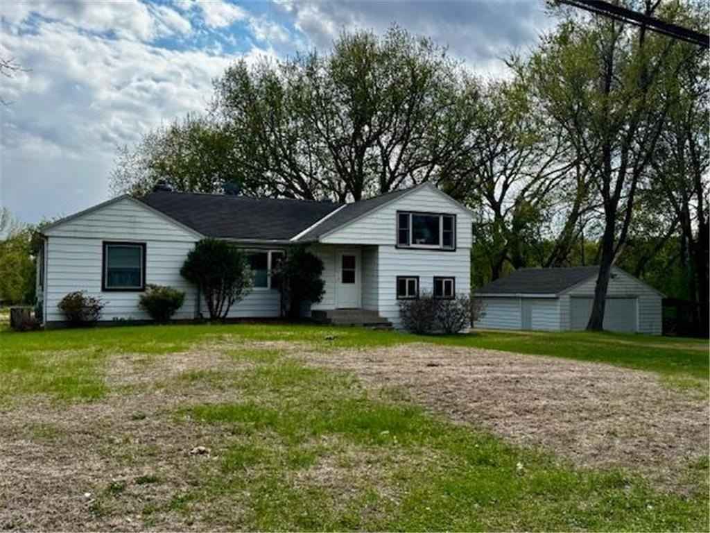 10715 Old County Rd 15  