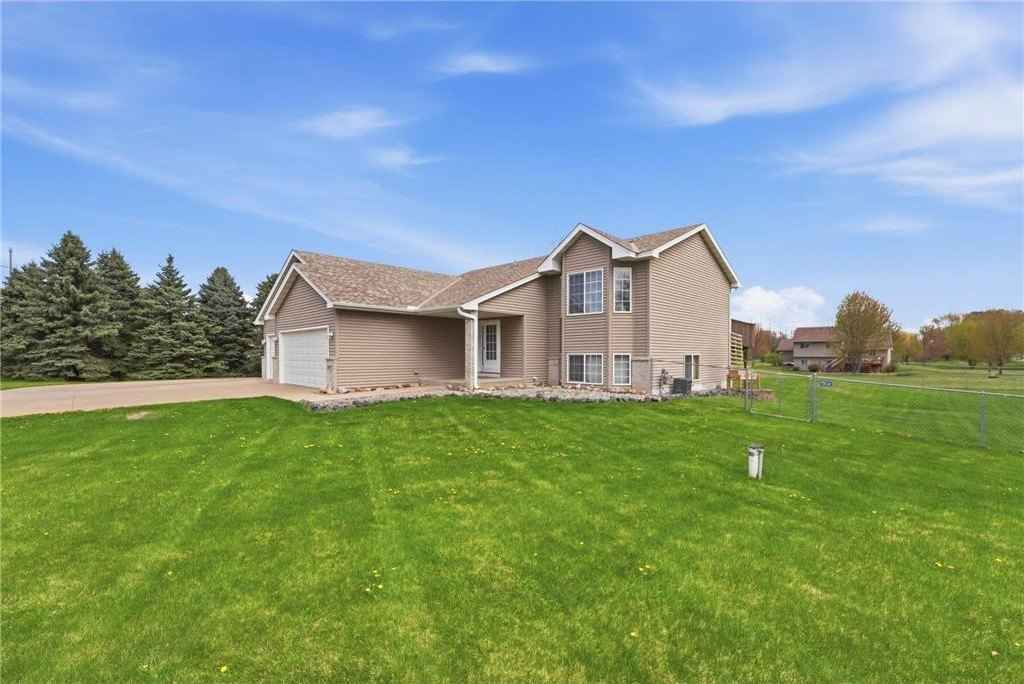 26173 Goodview Ave  