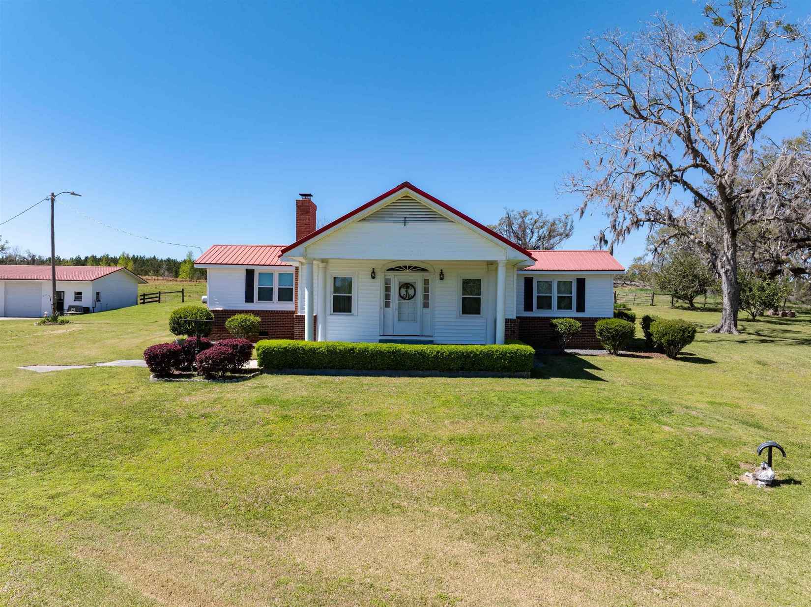 511 SW Sundown Creek Rd  